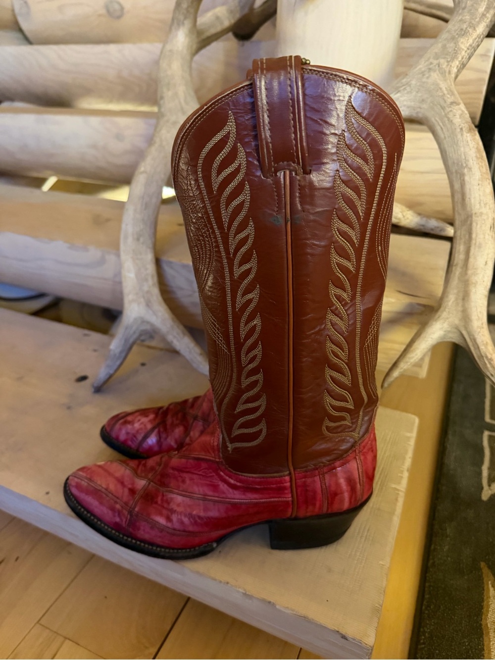 Vintage Tony Lama Two-Tone Brown and pink eel skin Women's Western boots